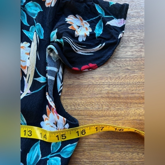 Lovers And Friends Kayla Floral-Print Wrap Maxi Dress Size small - Picture 14 of 16